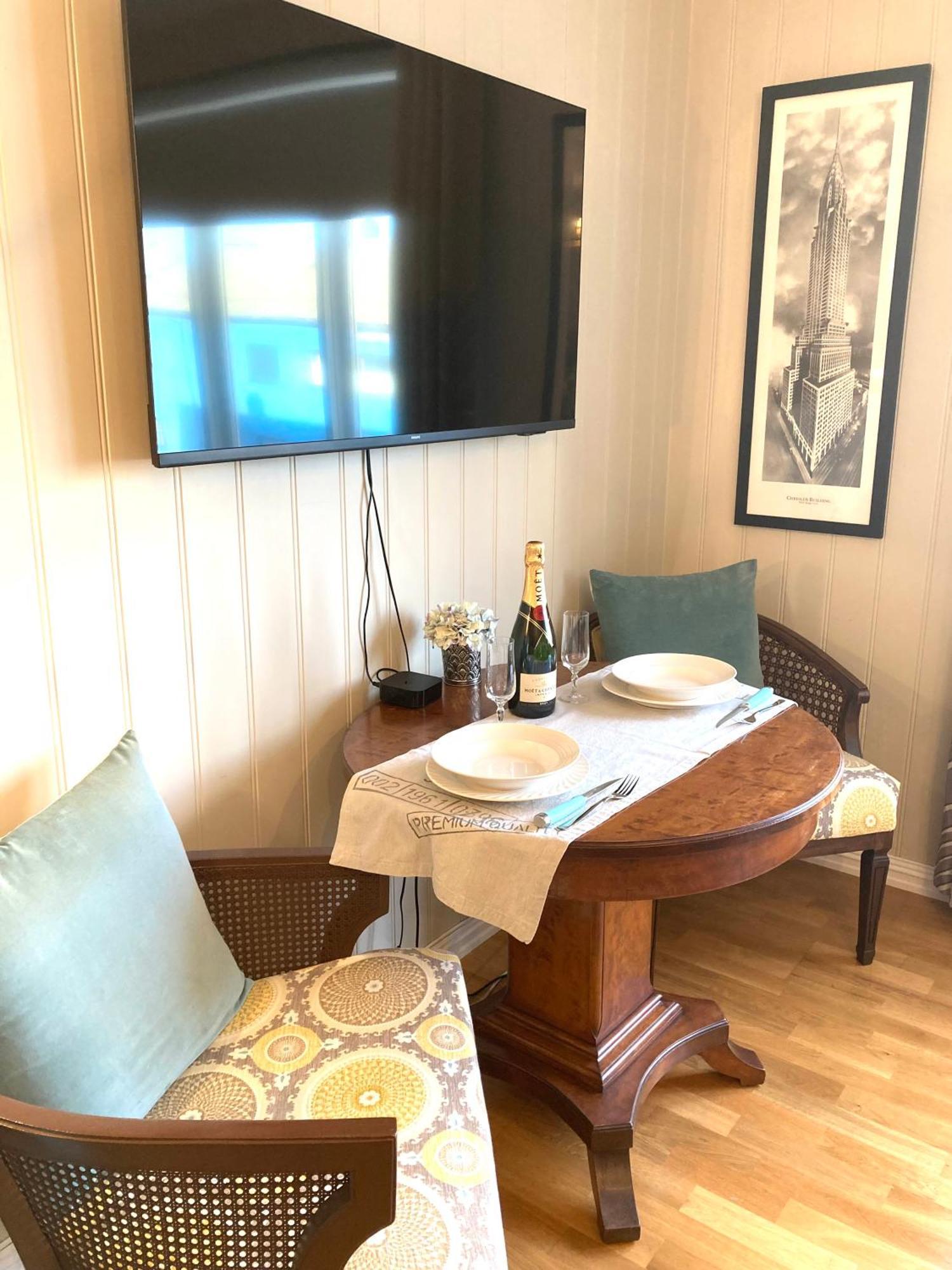 Apartments At The Sentrum Kristiansund Luaran gambar